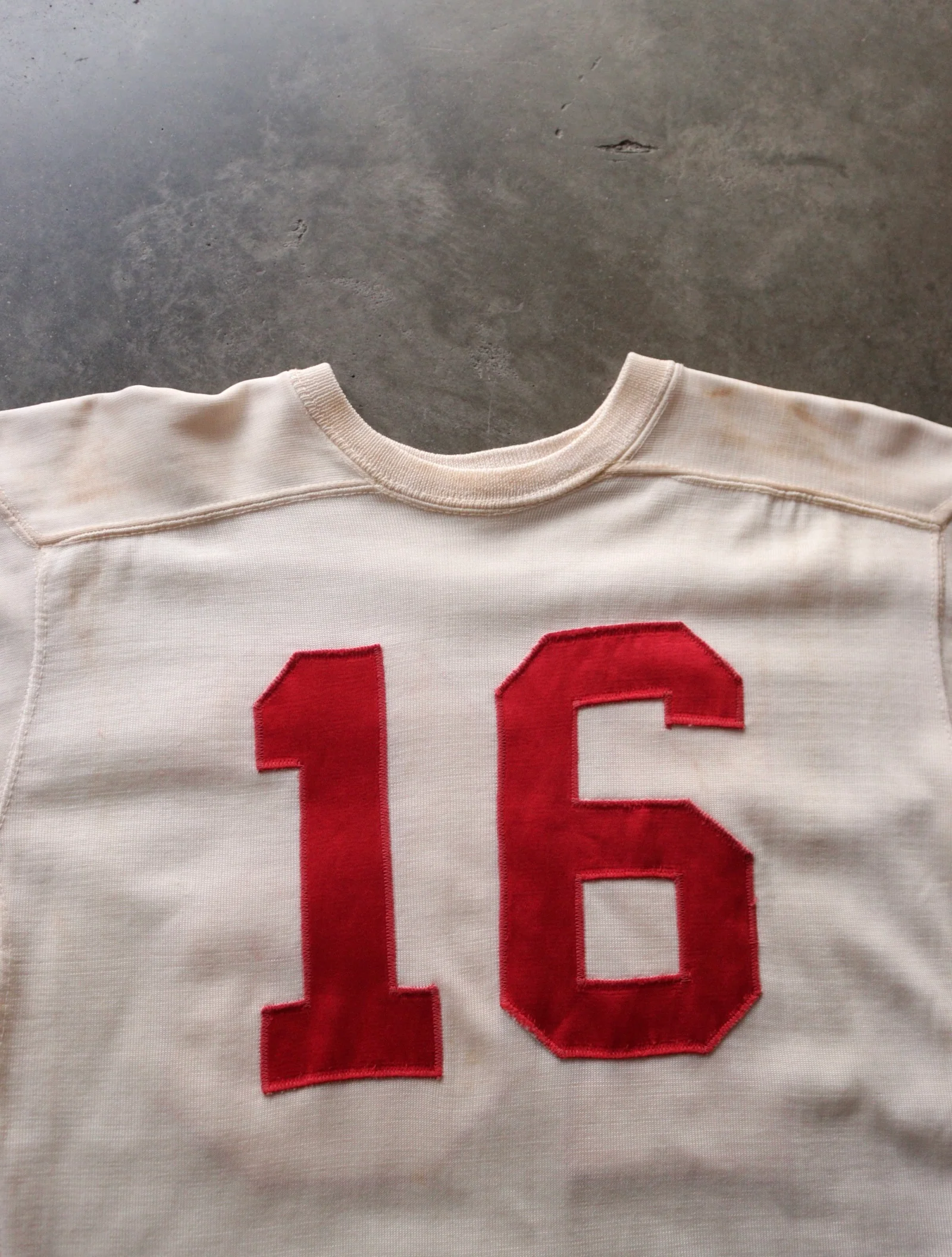 (RESERVED) 1950S AGED WHITE 16 JERSEY L/S SHIRT - Image 3