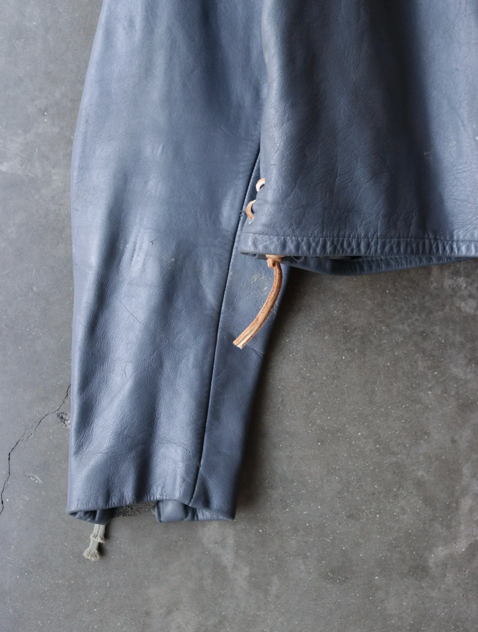 1970S GERMAN U-BOAT LEATHER JACKET - Image 3