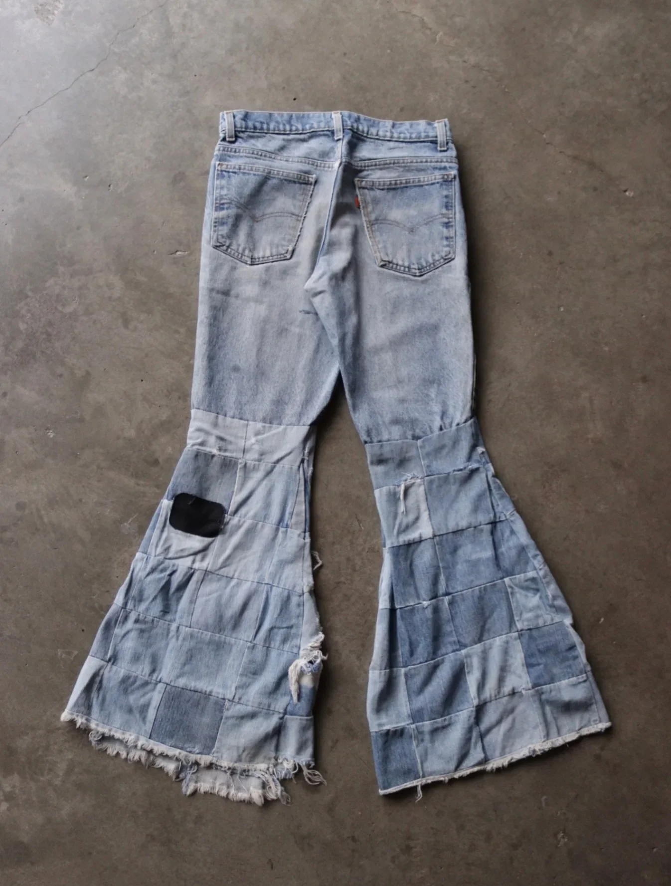 1970S HIPPIE FLARE LEVI'S PATCHWORK DENIM PANTS - Image 3