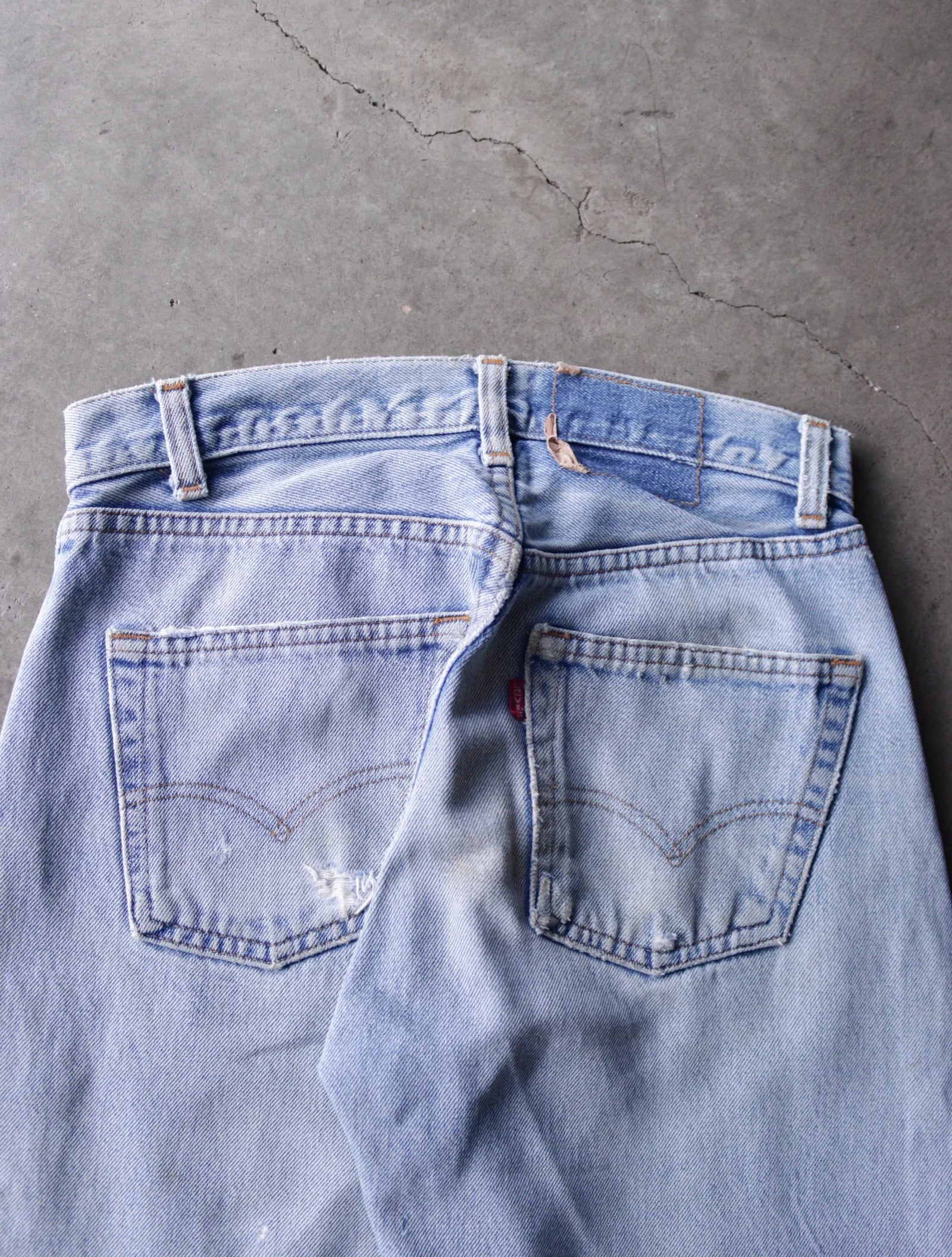 1970S LEVIS 501 SELVEDGE REPAIRED DENIM PANTS - Image 5