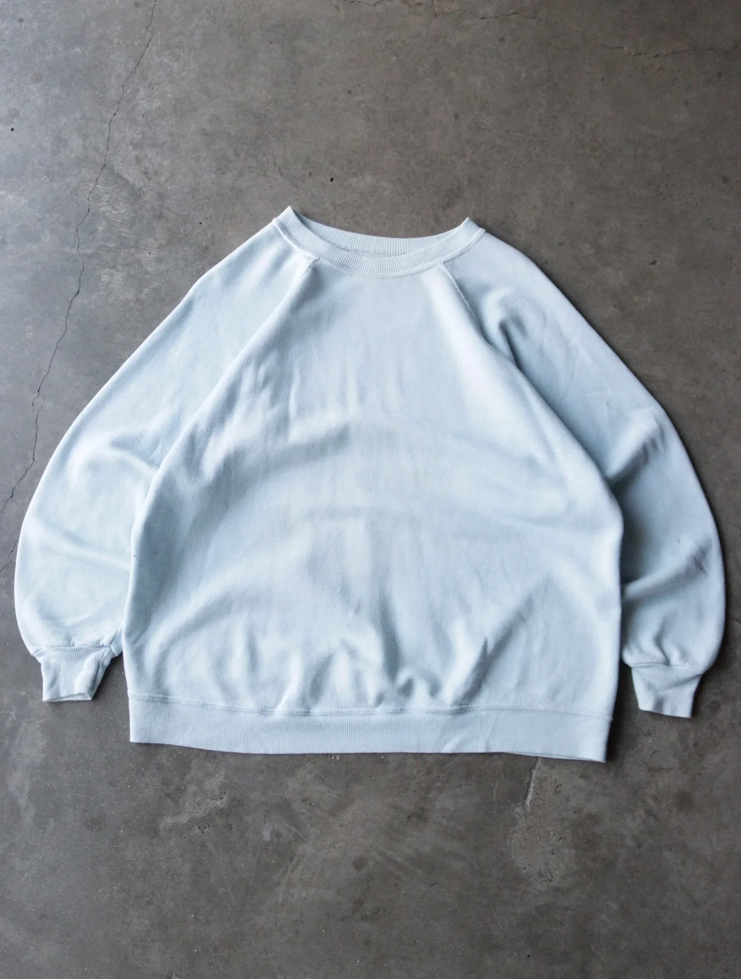1960S SAWGULL CANOE FADED SWEATSHIRT - Image 3