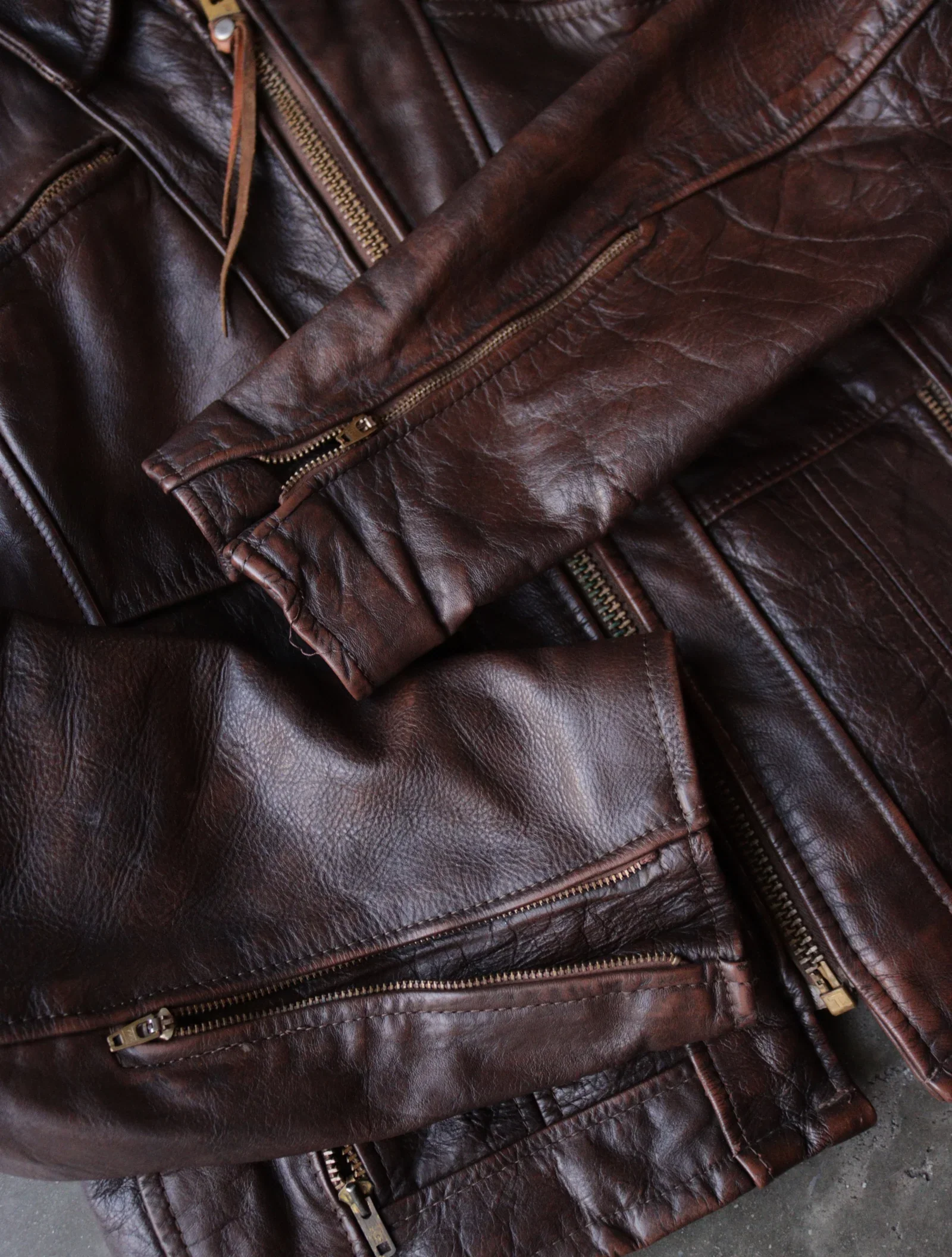 (RESERVED) 1960S HORSEHIDE BROWN LEATHER JACKET - Image 3