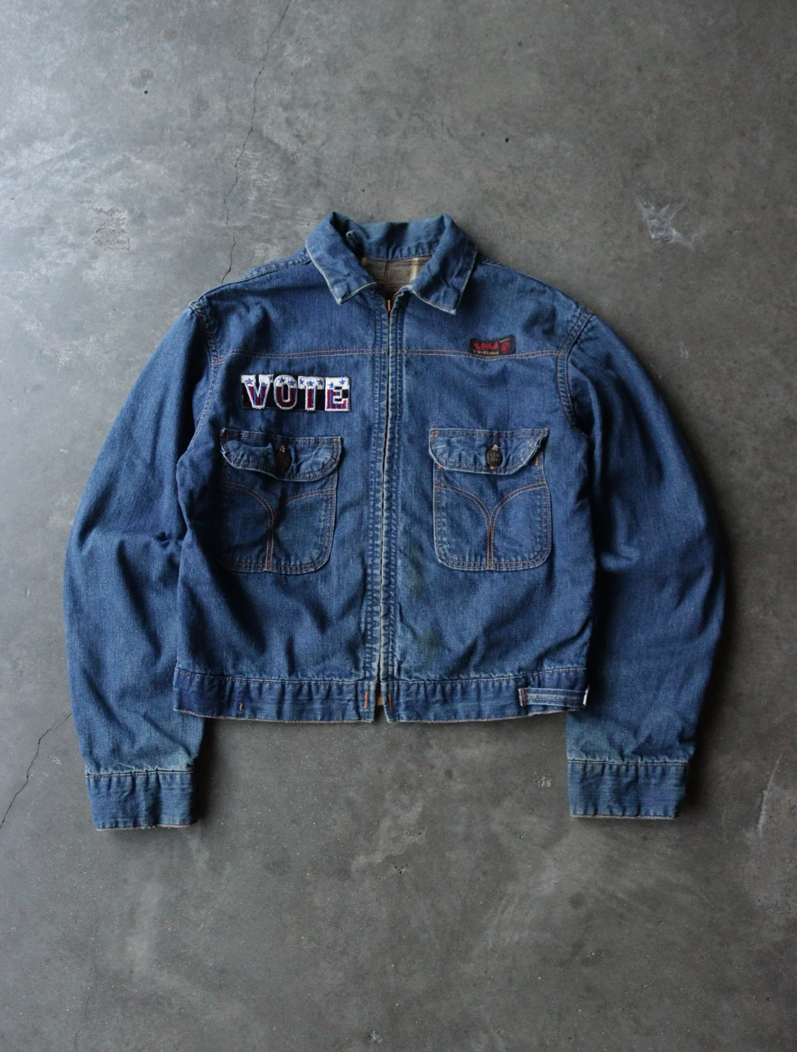 1970S HIPPIE PATCHED VOTE DENIM JACKET - Image 3