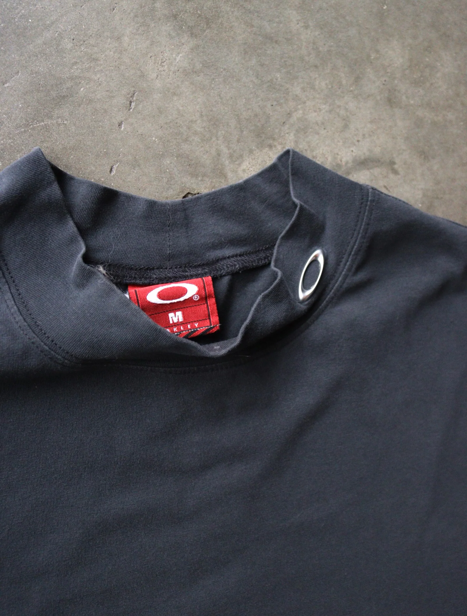 (RESERVED) 2000S OAKLEY L/S CROP MOCK NECK SHIRT - Image 3